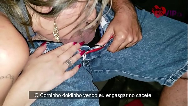 Chupando A Buceta Dentro Do Carro Flagrante