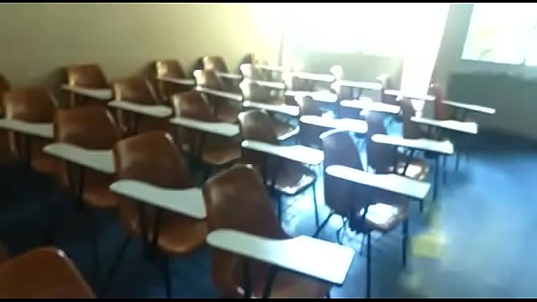 Batendo Punheta Na Escola Porn