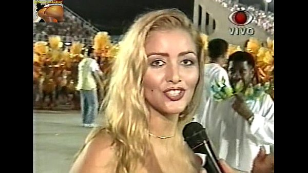 Desfile Mulheres Nua No Carnaval