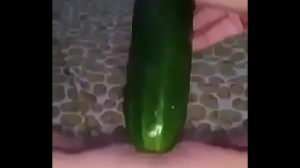 Enfiando O Pepino