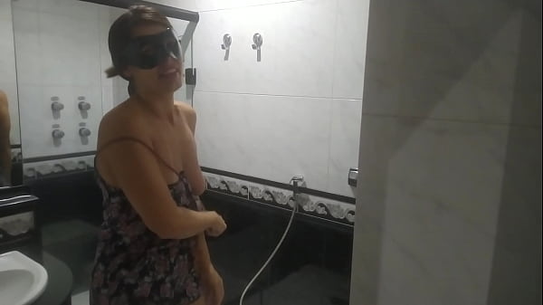 Mulher Gostosa Se Depilando