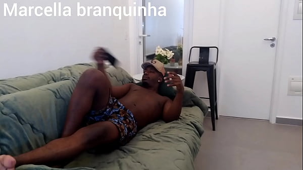 Mulher Gostosa Traindo Seu Marido Quando Ele Vai Trabalha Fora