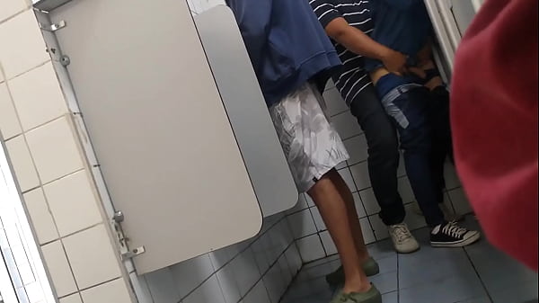 Sexo Gay Amador Em Publico