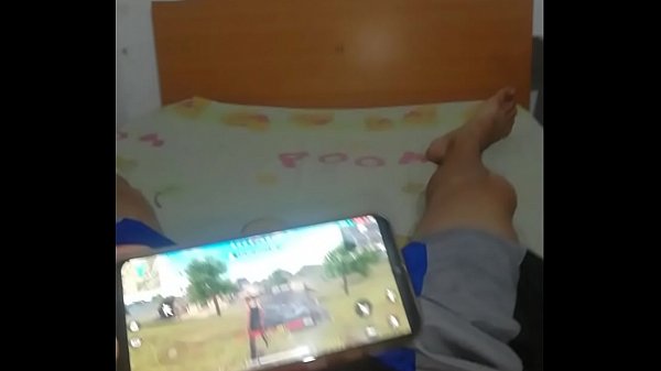 Vídeo Pornô Amador Grátis Nua Chupando O Saco