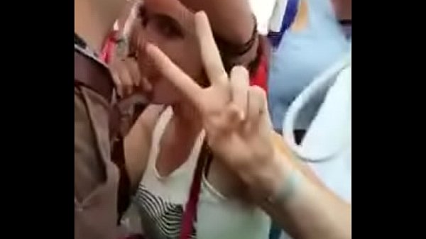 Vídeo Porno Amador Mulher Traindo Na Rua