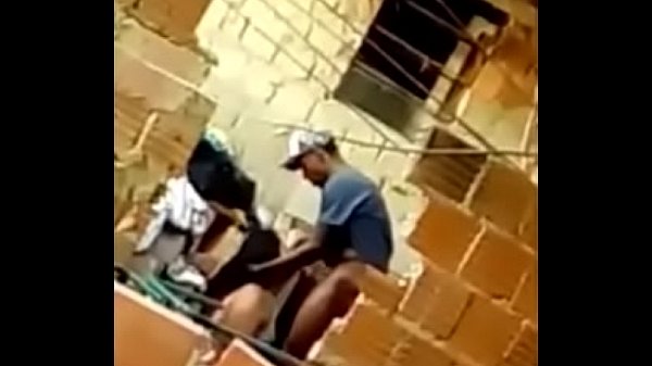 Camera Escondida Em Banheiros De Boates Flagra Mulheres Nuas