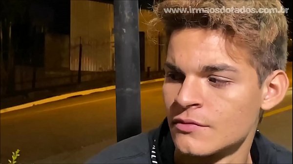 Desonrado com tesão Gay Amador