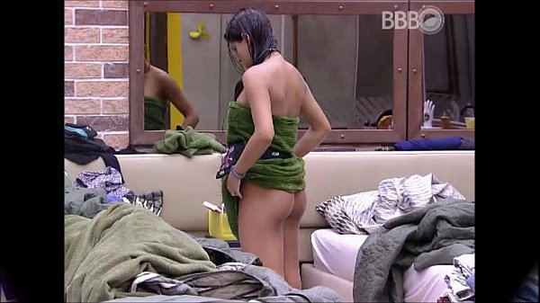 Fani Do Bbb Faz Programa