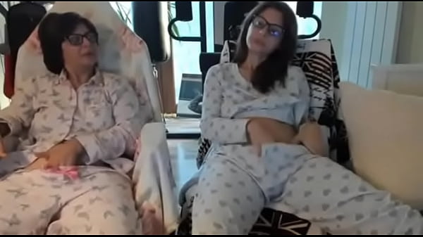 Pai Mae E Filha Fazendo Porno