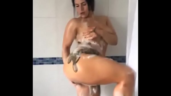 Porno Acordando Mãe Com Picada No Cu