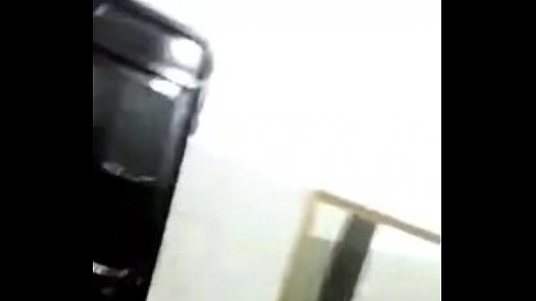 Um Vídeo Do Homem Pegando A Mulher Traindo No Motel