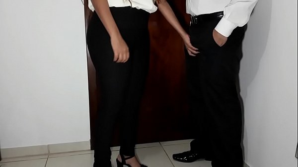 A Secretaria Novinha No Porno