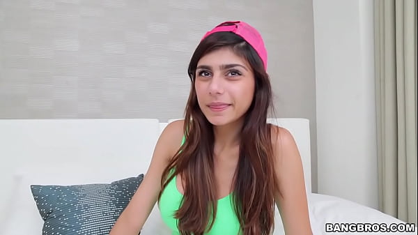 Atriz Mia Khalifa Redtub