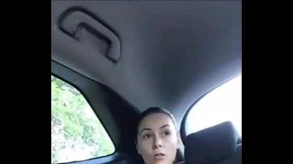 Batendo Punheta No Carro E Mulher Ve