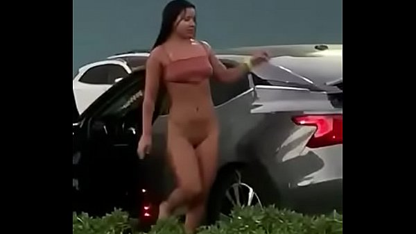 Mulher Fazendo Quadradinho Pelada