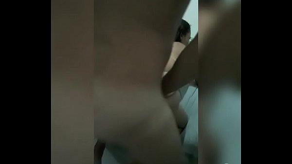 Mulher Fudendo De Quatro Com Cachorro