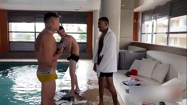 Video Porno Negra Com Marido E Gay Suruba