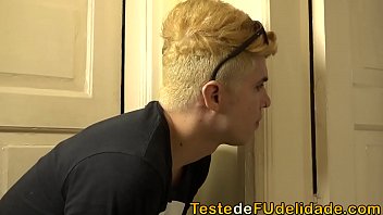 Xvideos de putaria com pessoas