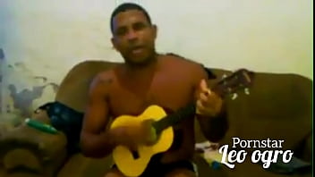 Samba Porto Brasil em casa