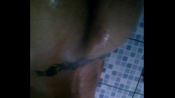 Baixinha tatuada MT