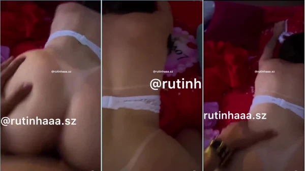 Rutinha Souza transando de quatro com a marquinha de sol no bumbum