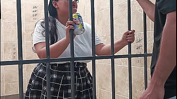 Pegando  adolecente afoça