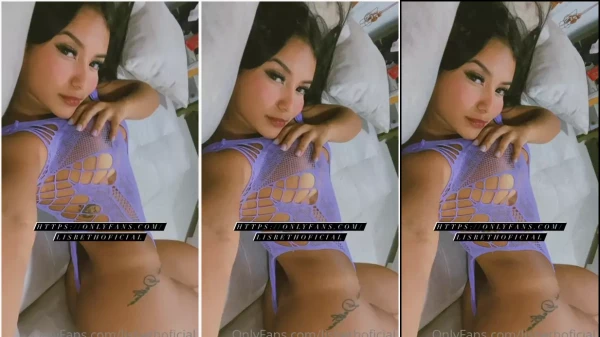 Lisbethoficial relaxando sem calcinha